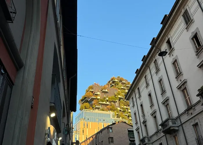 Loft Bosco Verticale - Isola Apartment